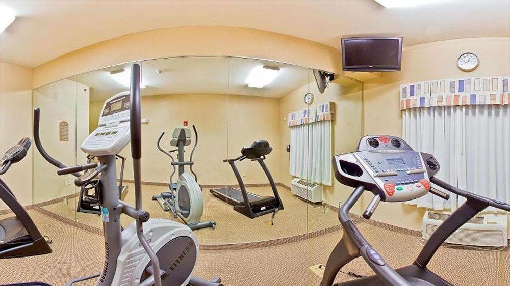 Express Forest By Ihg Forest City